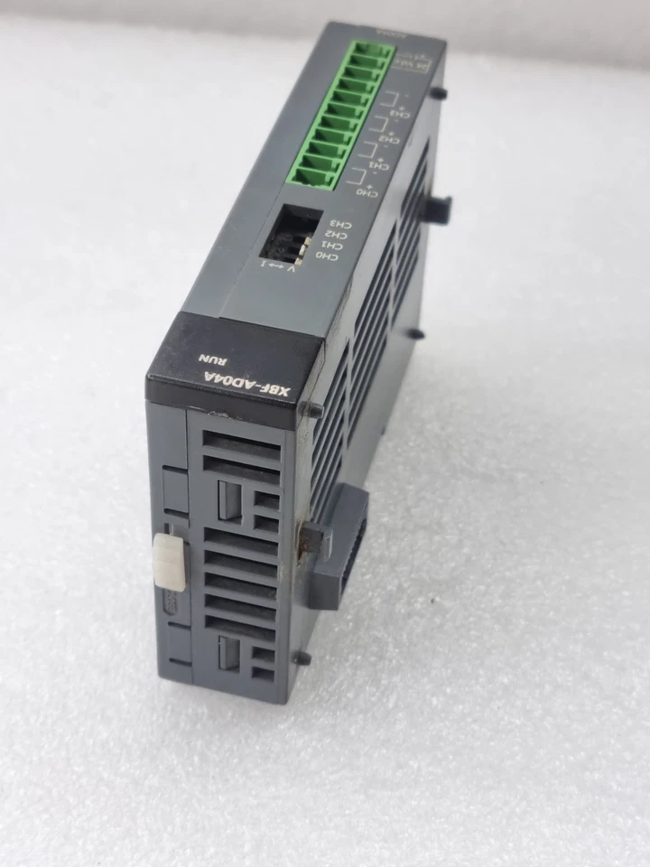 LS XBF-AD04A A/D CONVERTER 4 Channel ANALOG INPUT MODULE (Tested Working)